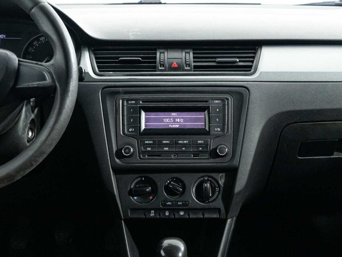 Купить Skoda Rapid, 2016, 524 788 км.. Фото: #8