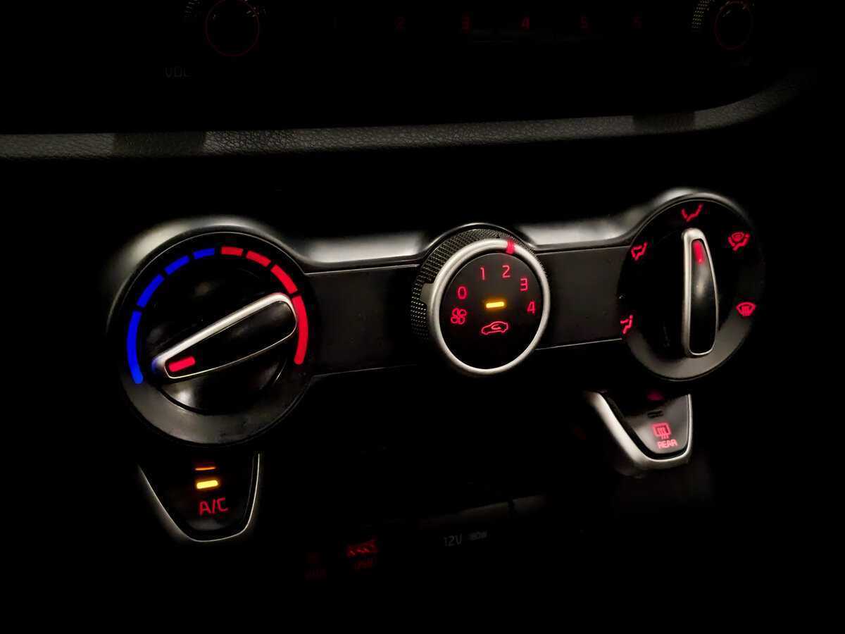 Купить Киа Рио, 2020, 158 744 км.. Фото: #24