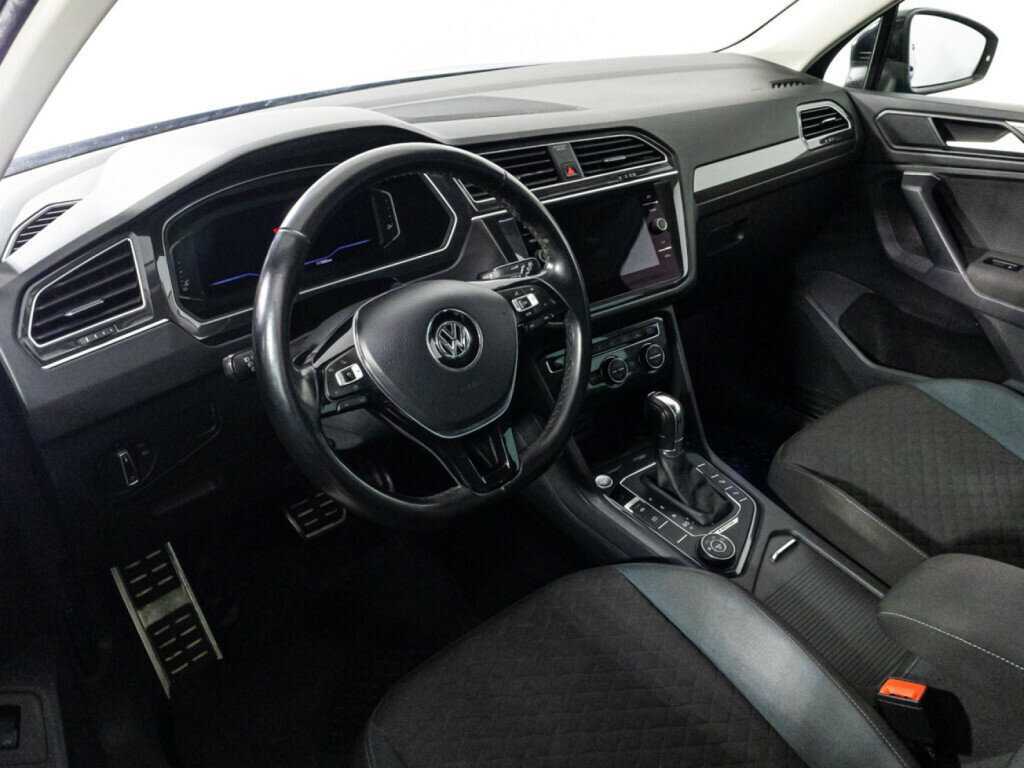 Купить Volkswagen Tiguan, 2019, 116 996 км.. Фото: #10