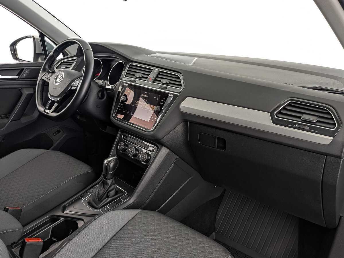 Купить Volkswagen Tiguan, 2020, 29 253 км.. Фото: #12
