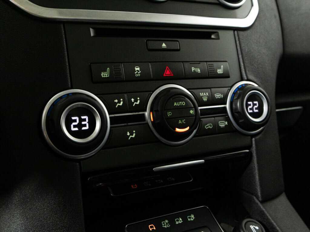 Купить Land Rover Discovery, 2016, 222 649 км.. Фото: #17