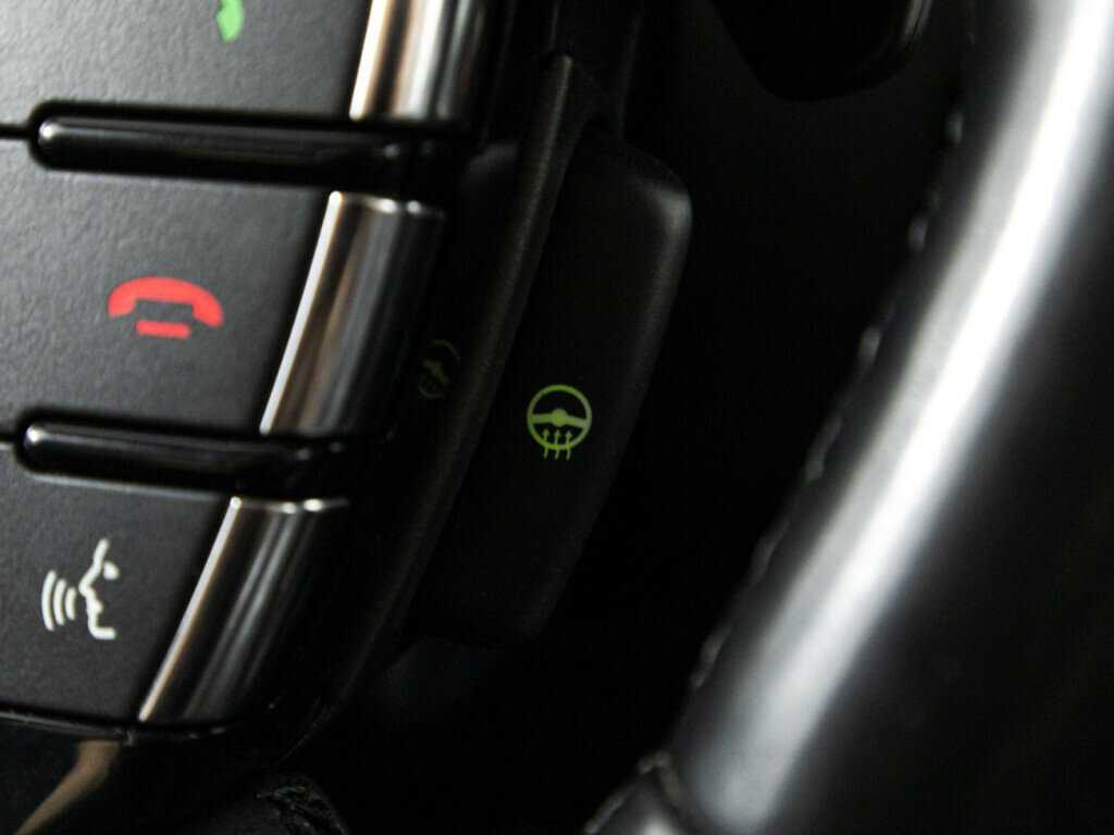 Купить Land Rover Discovery, 2016, 222 649 км.. Фото: #19