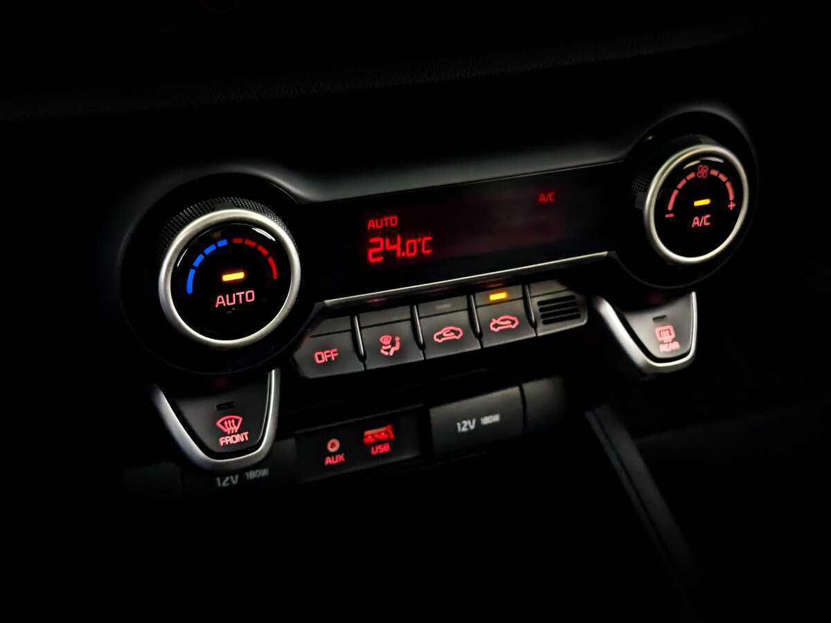 Купить Киа Рио, 2019, 52 087 км.. Фото: #23