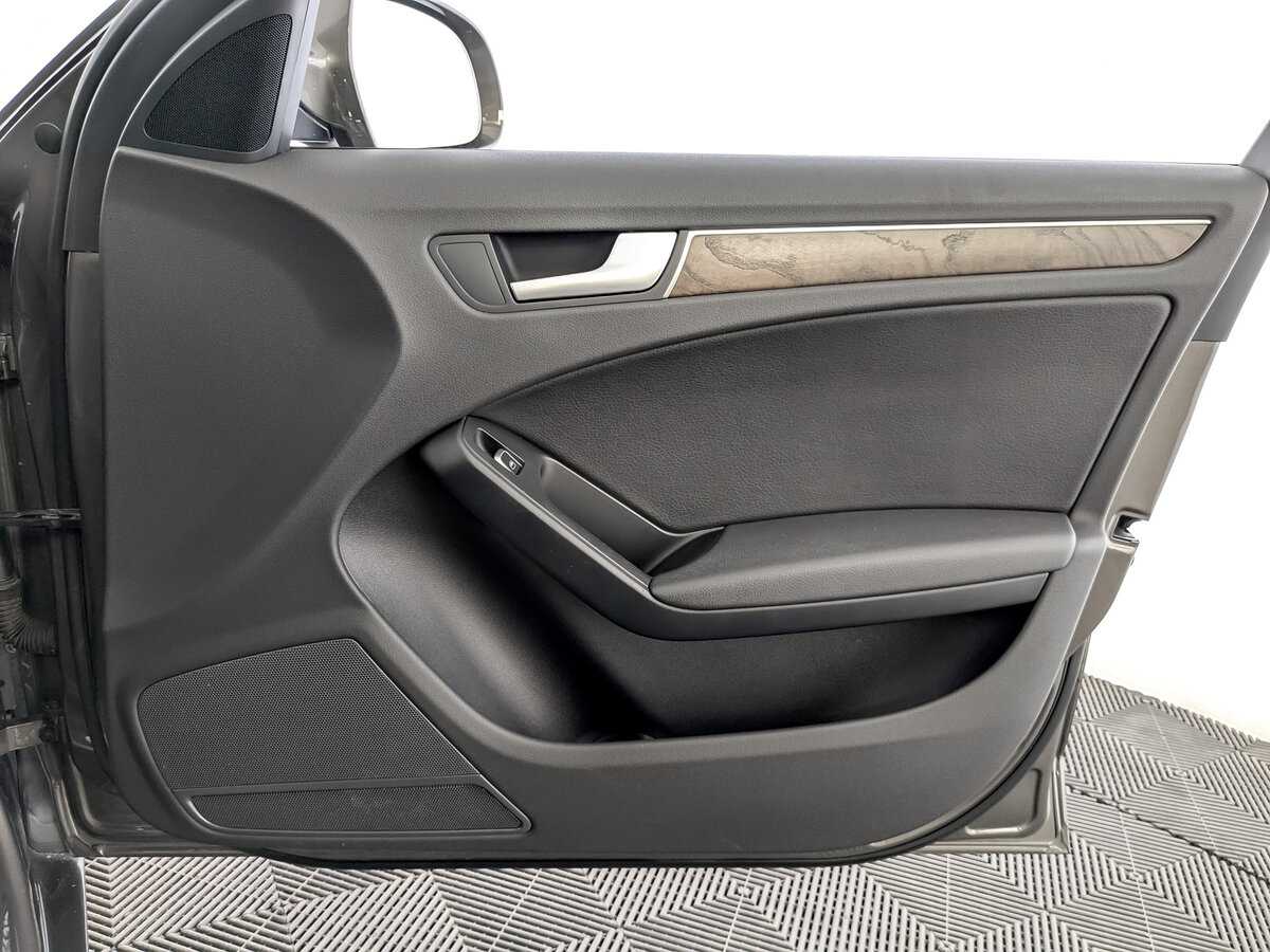 Купить Ауди А4, 2015, 136 834 км.. Фото: #23