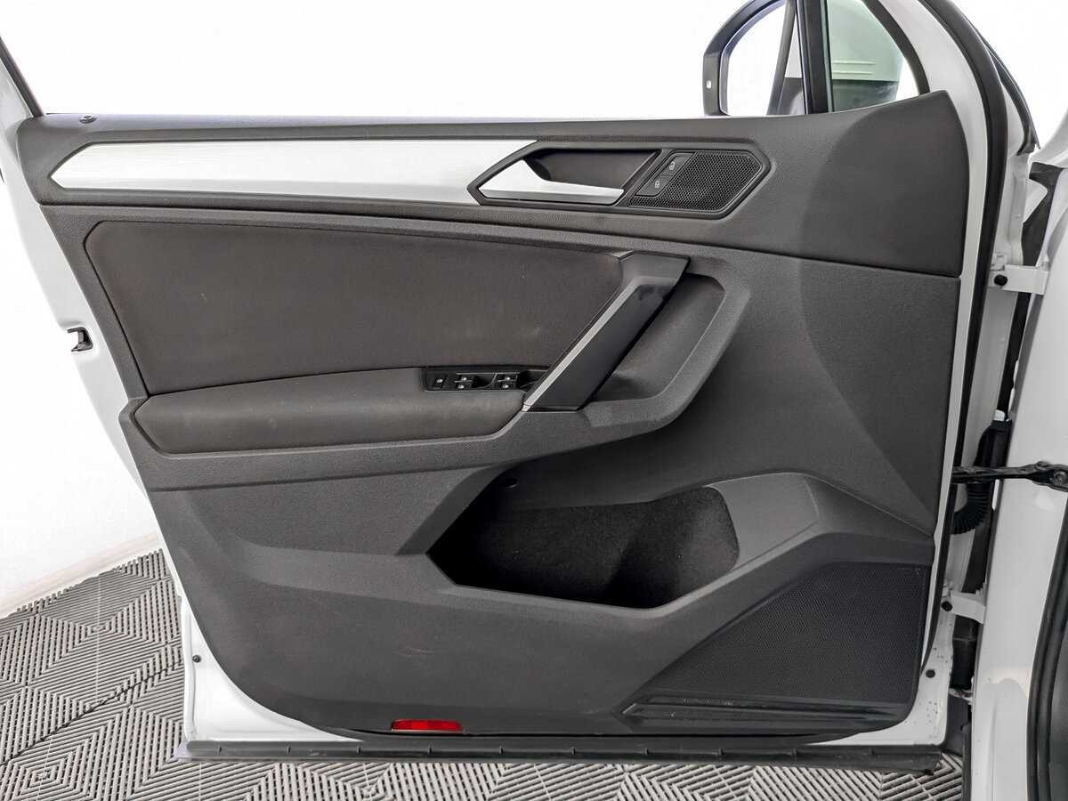 Купить Volkswagen Tiguan, 2021, 159 893 км.. Фото: #18