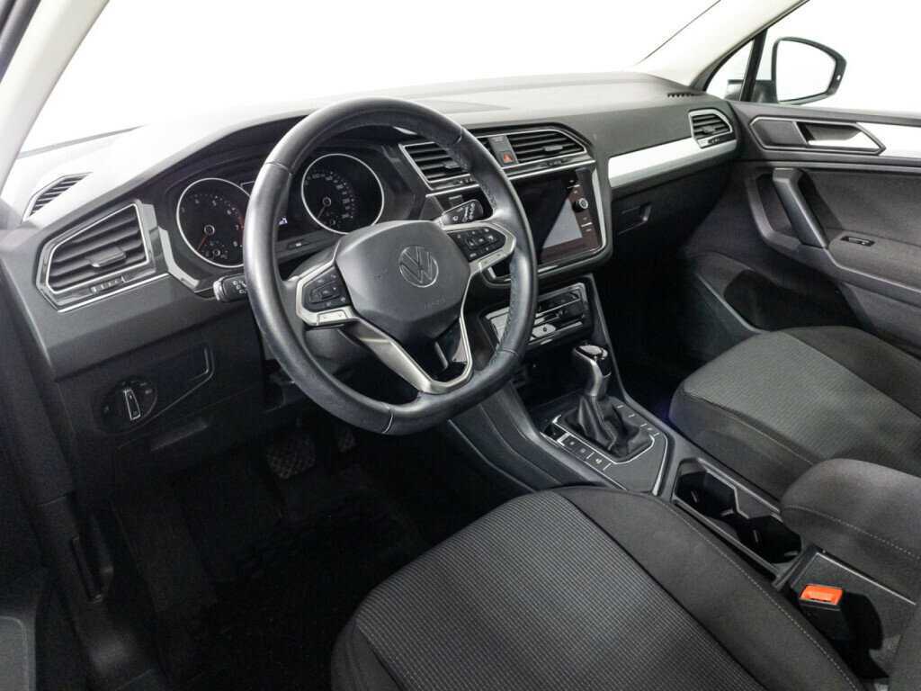 Купить Volkswagen Tiguan, 2021, 34 956 км.. Фото: #10