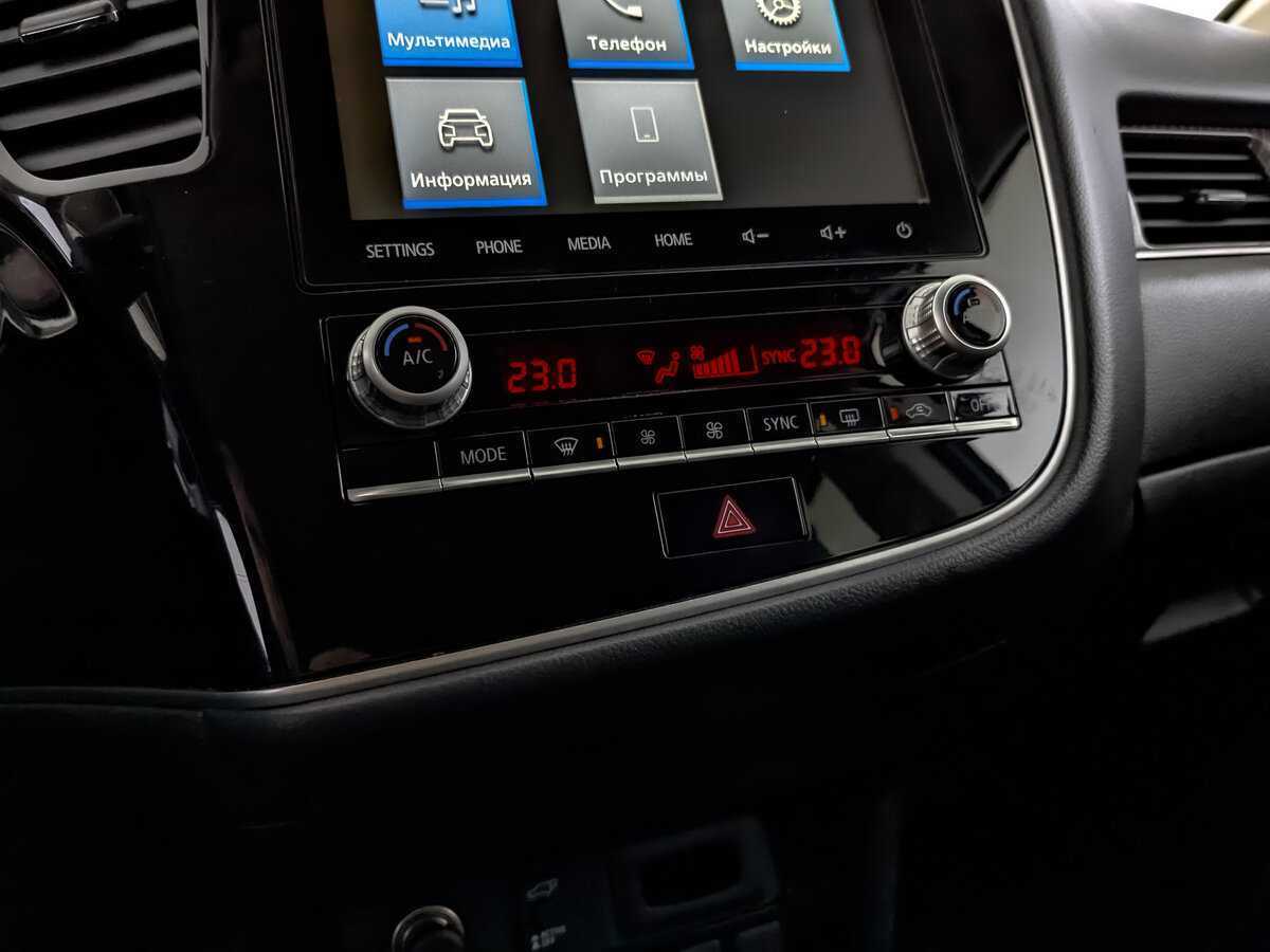 Купить Mitsubishi Outlander, 2021, 86 500 км.. Фото: #23