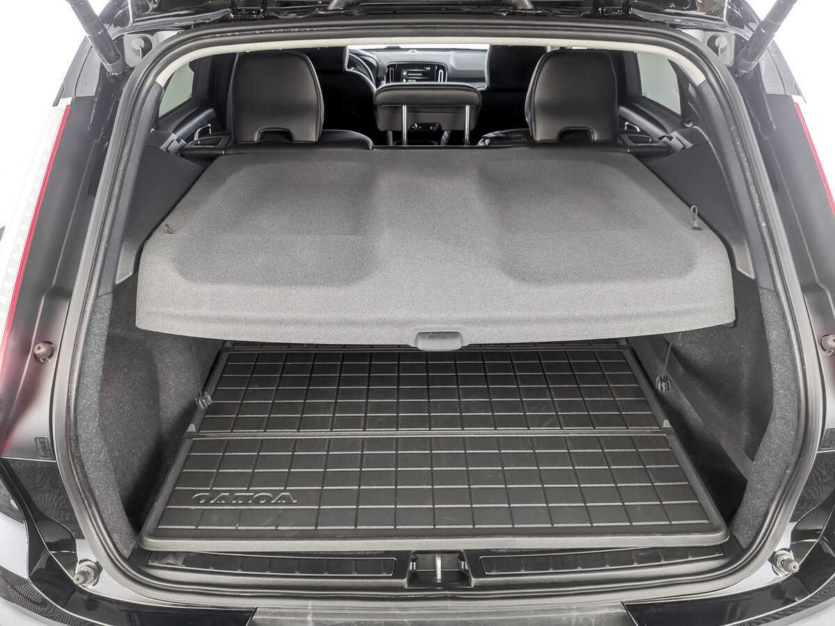 Купить Volvo XC40, 2019, 81 524 км.. Фото: #9