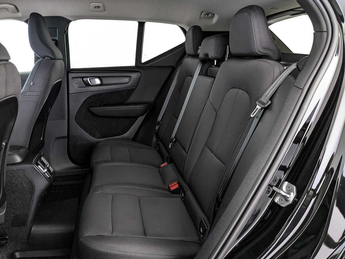 Купить Volvo XC40, 2021, 66 788 км.. Фото: #17