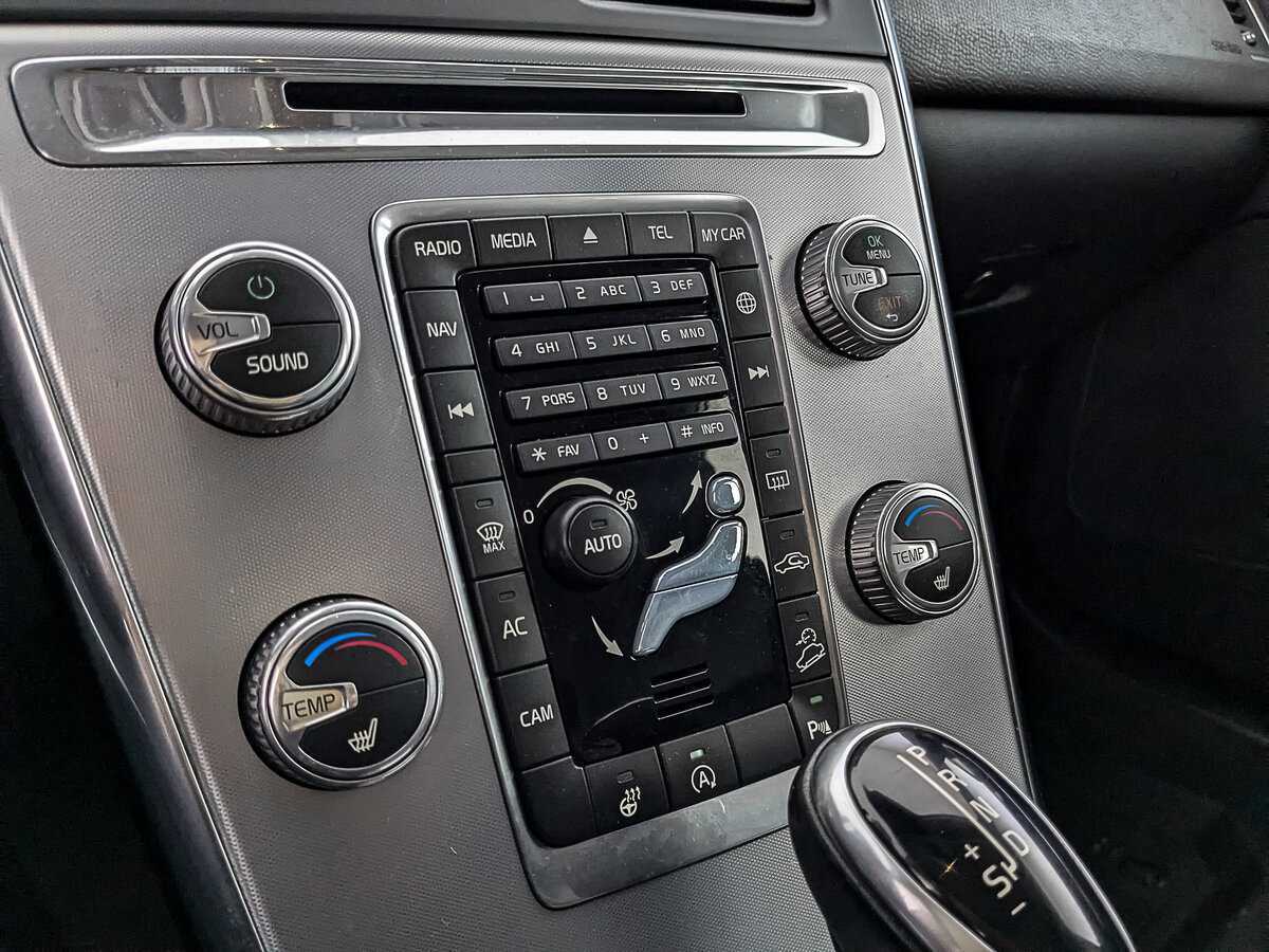 Купить Volvo XC60, 2017, 121 953 км.. Фото: #23