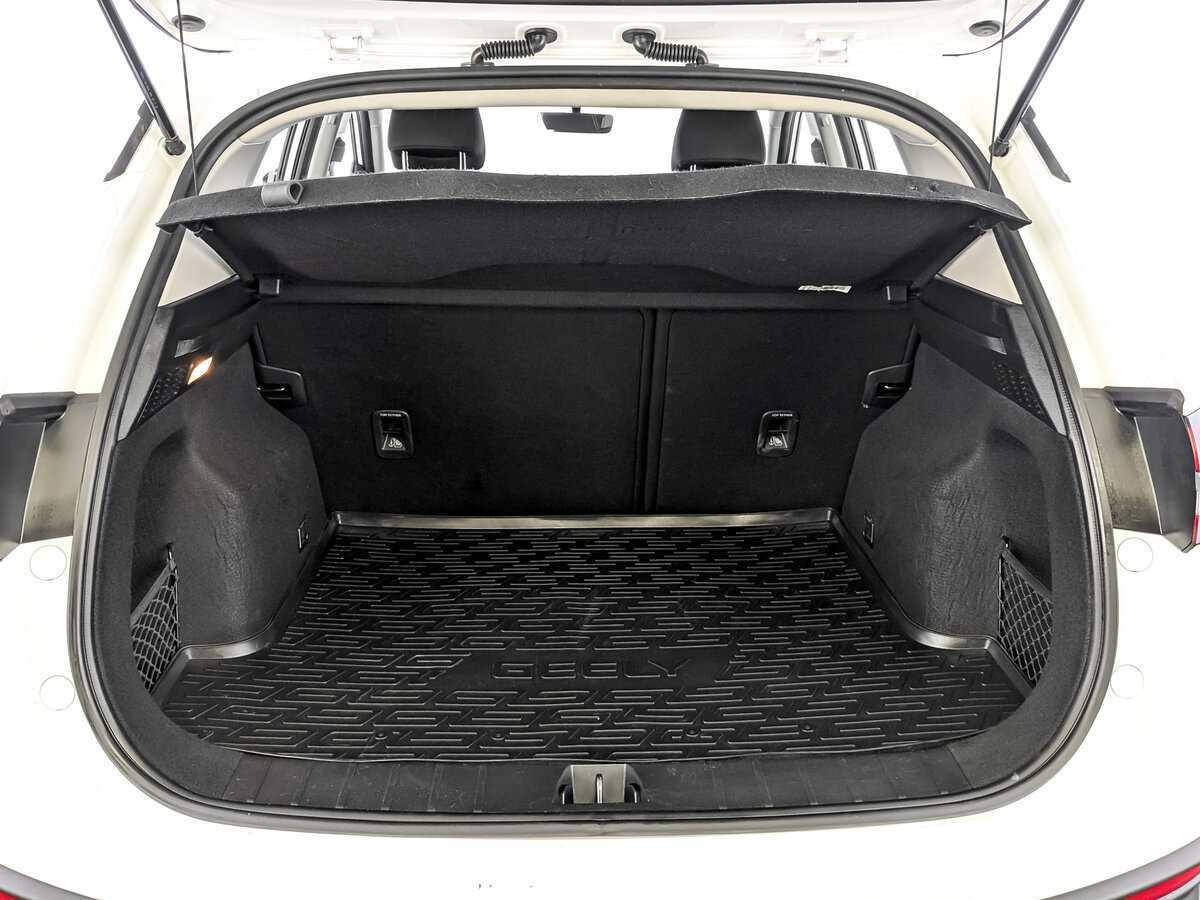 Купить Geely Coolray, 2023, 74 333 км.. Фото: #9