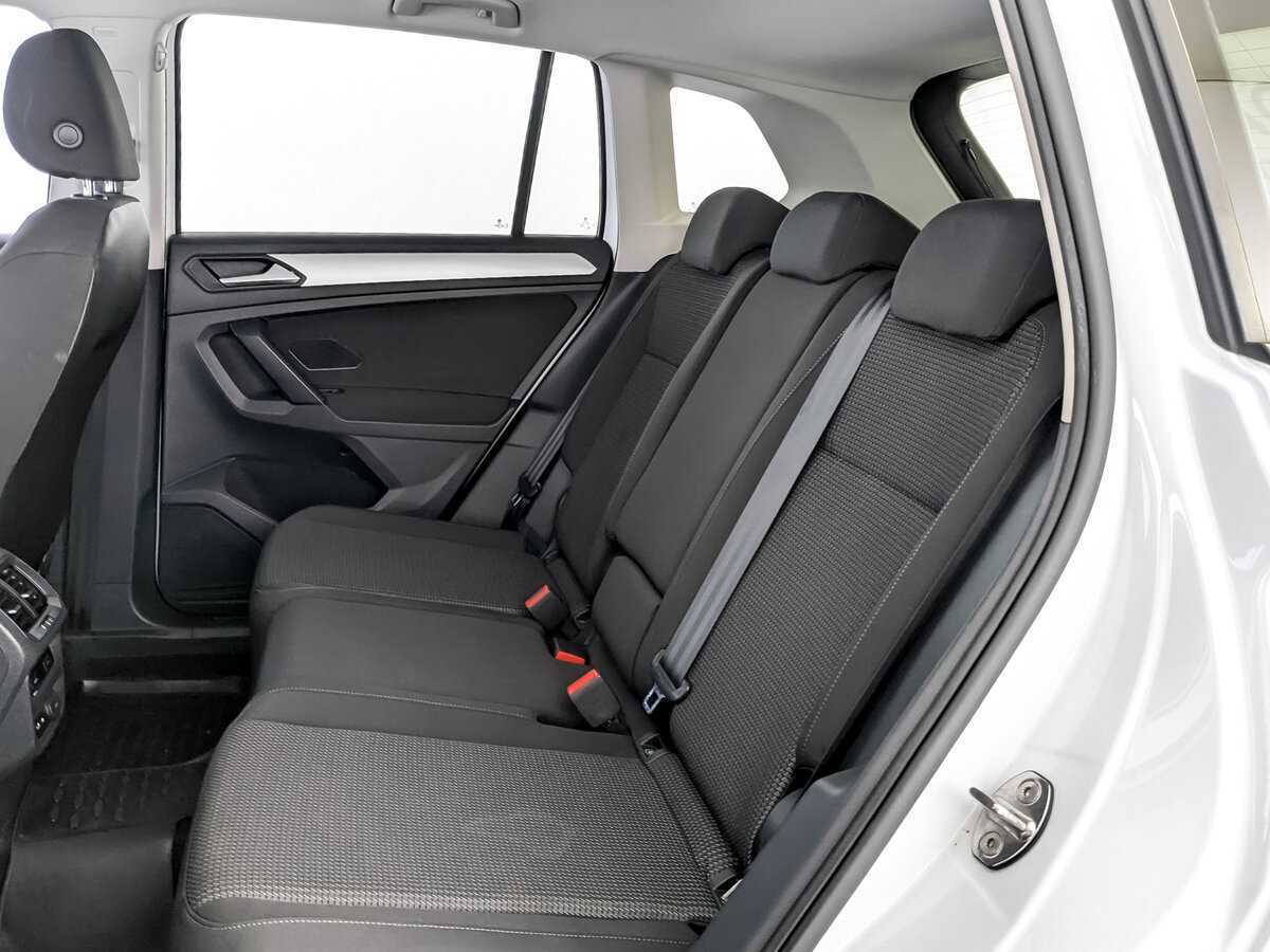 Купить Volkswagen Tiguan, 2020, 93 428 км.. Фото: #11