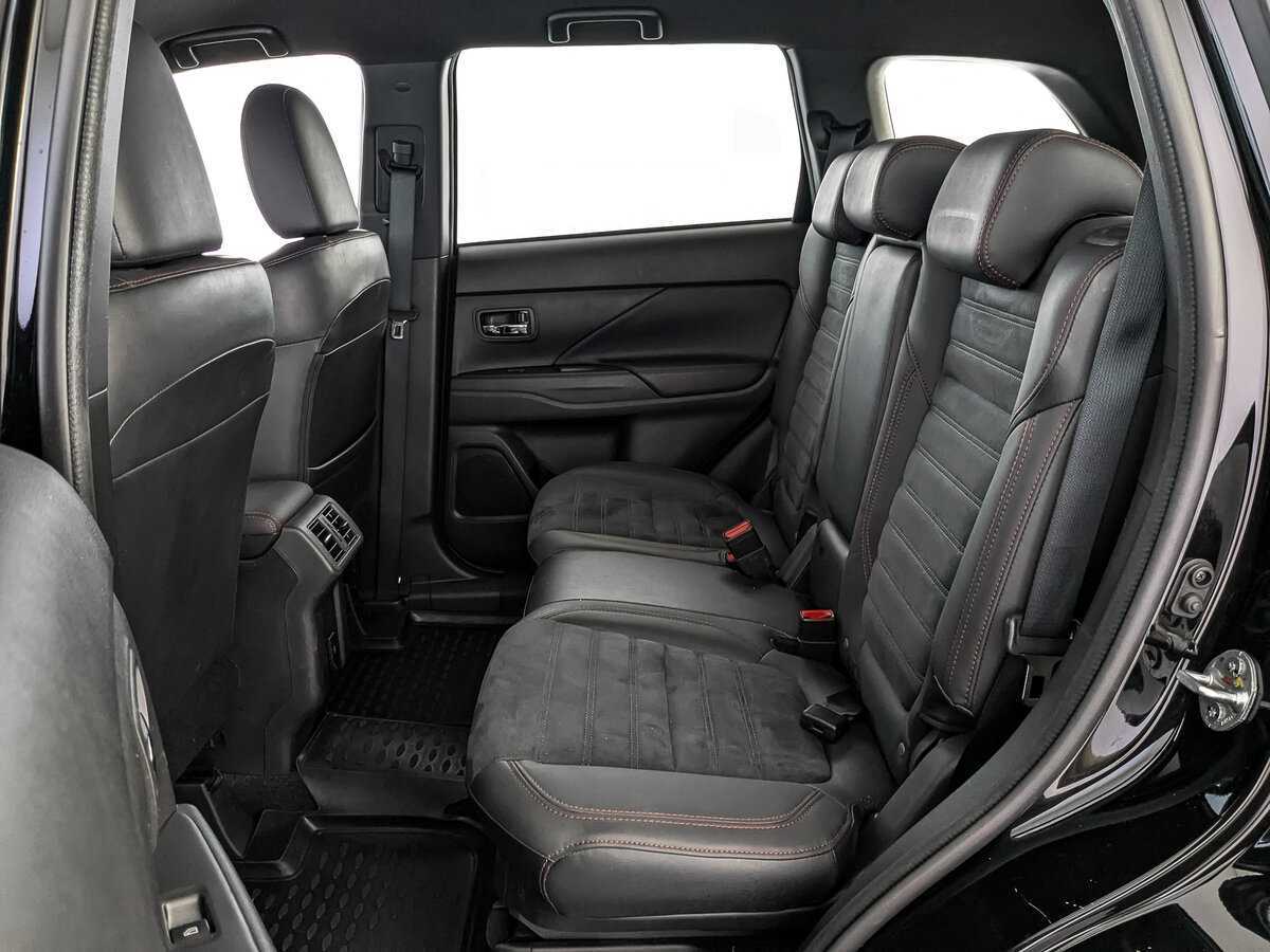 Купить Mitsubishi Outlander, 2021, 66 411 км.. Фото: #17