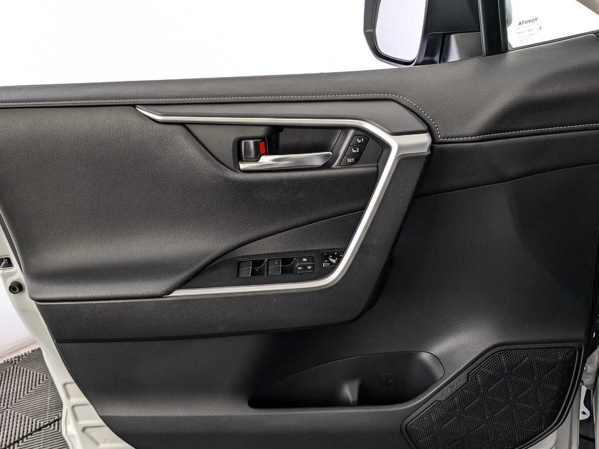 Купить Toyota RAV4, 2021, 58 061 км.. Фото: #18