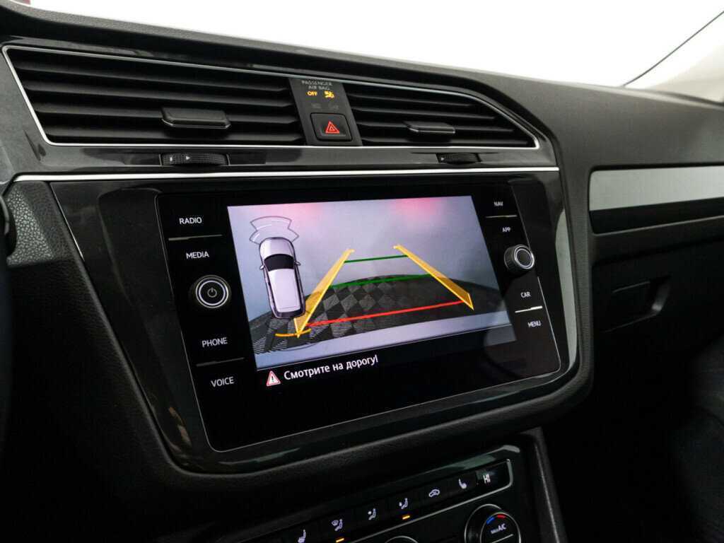 Купить Volkswagen Tiguan, 2019, 90 940 км.. Фото: #15