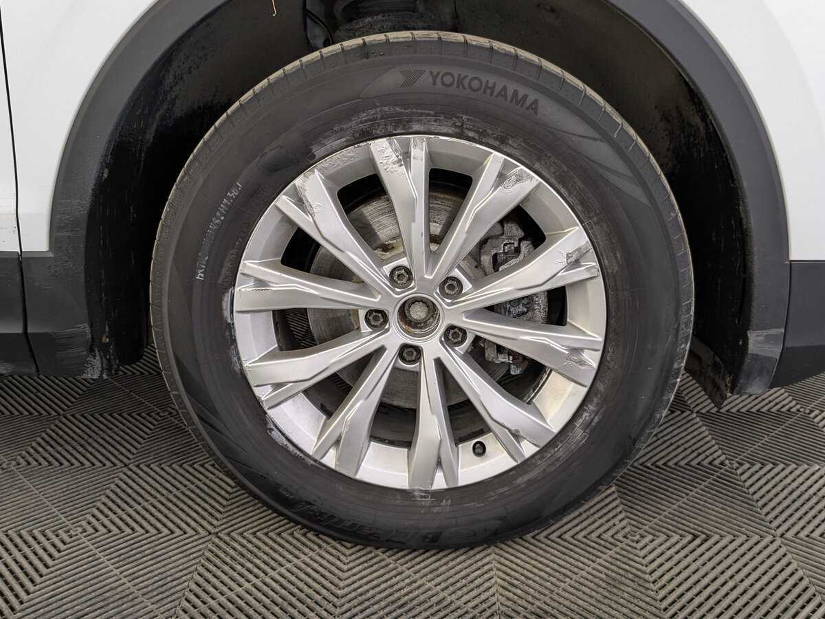 Купить Volkswagen Tiguan, 2021, 146 000 км.. Фото: #11