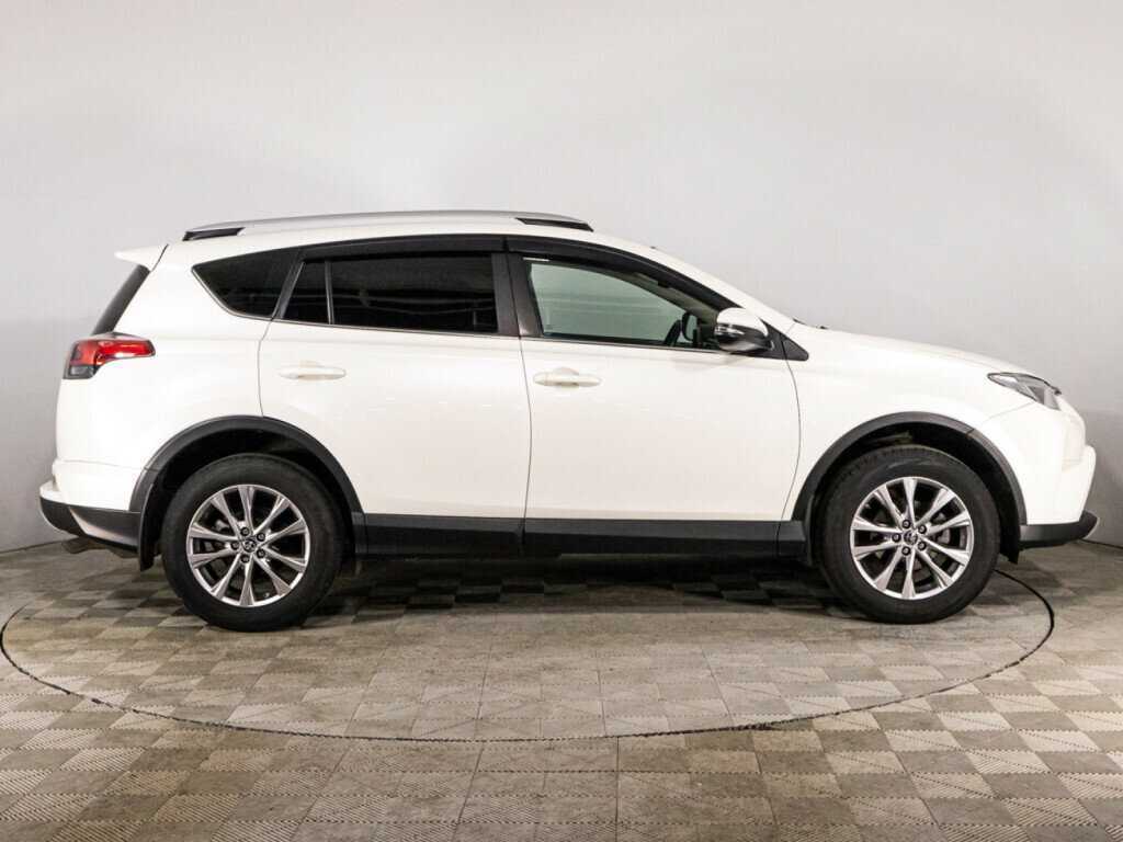 Купить Toyota RAV4, 2017, 122 563 км.. Фото: #3