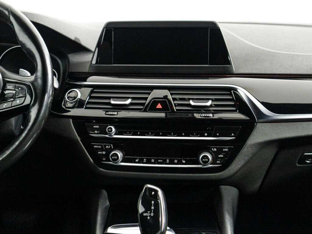 Купить BMW 5 серии, 2018, 147 719 км.. Фото: #13