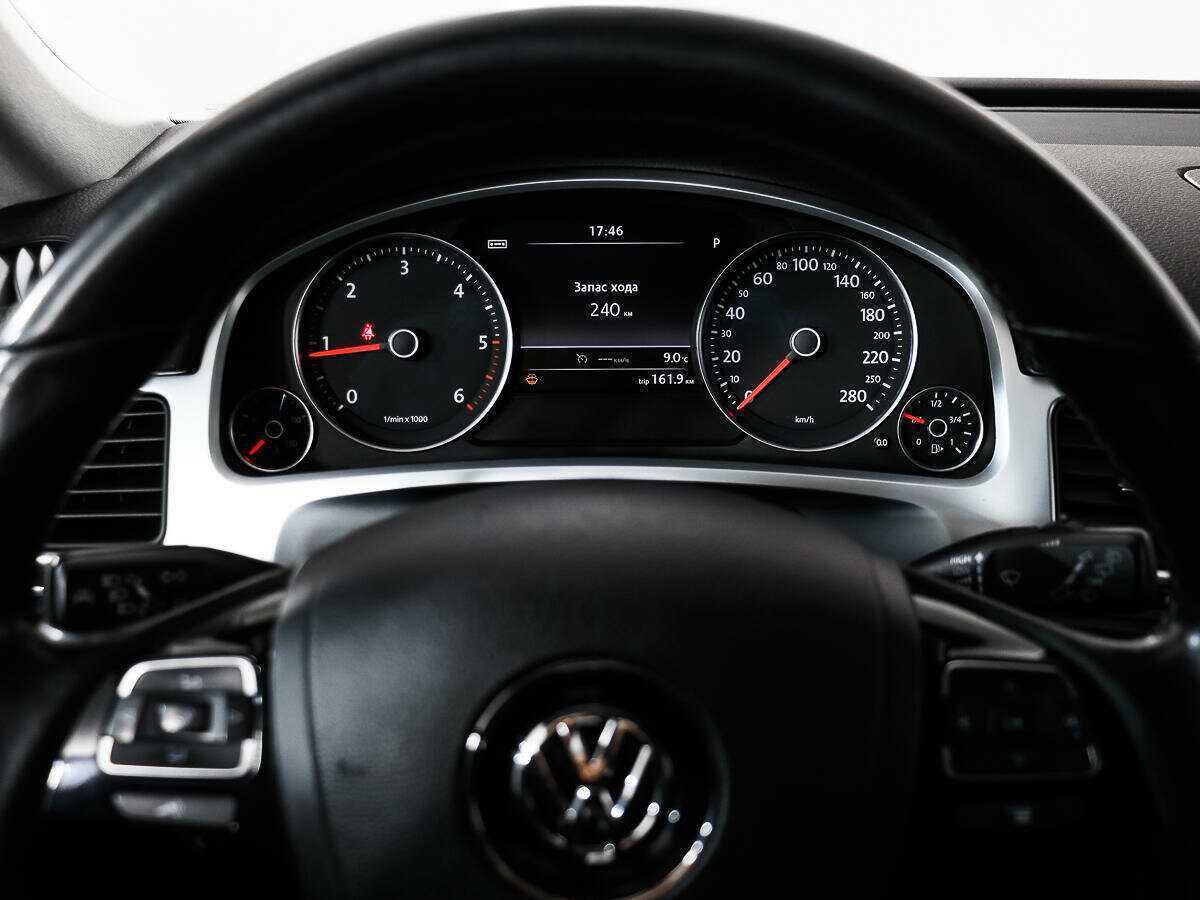 Купить Volkswagen Touareg, 2012, 137 287 км.. Фото: #18
