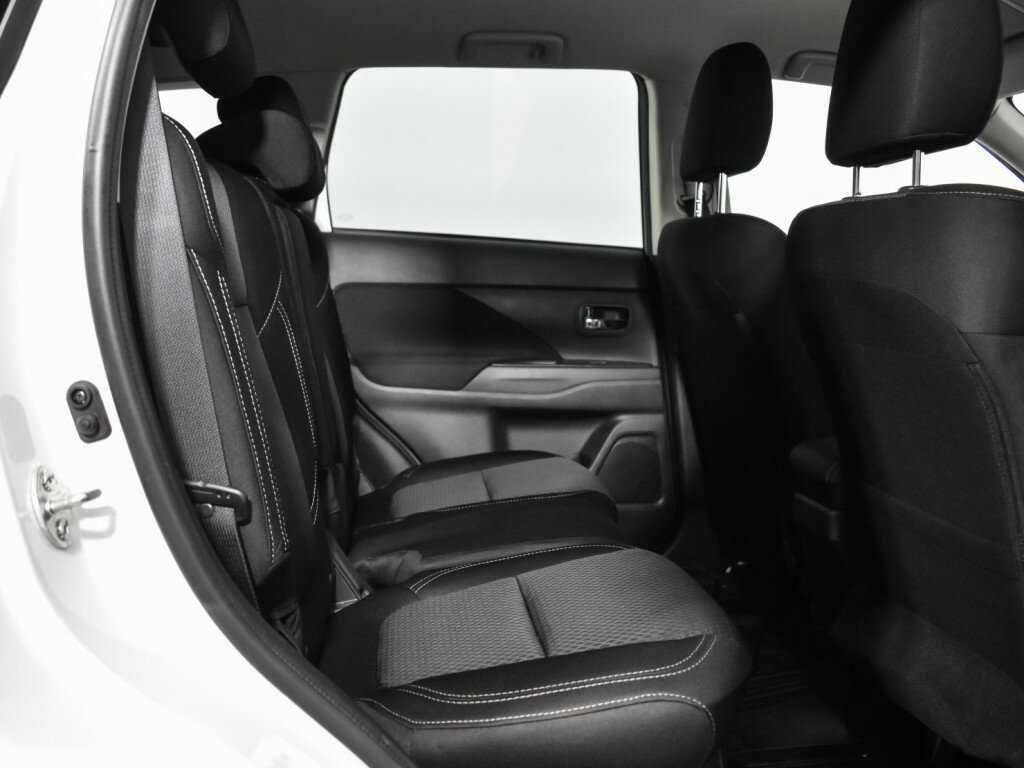 Купить Mitsubishi Outlander, 2020, 34 850 км.. Фото: #9