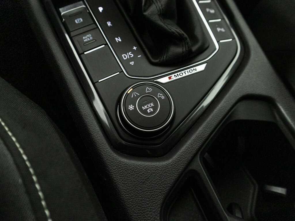 Купить Фольксваген Тигуан, 2018, 166 443 км.. Фото: #18