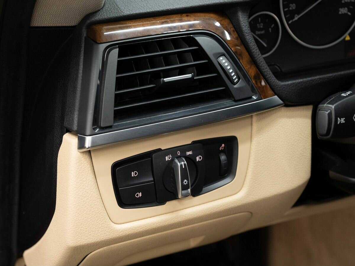 Купить БМВ 3 серии, 2013, 278 000 км.. Фото: #18