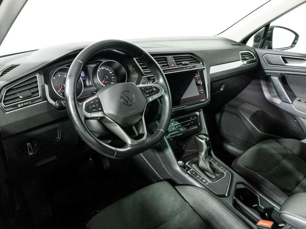 Купить Volkswagen Tiguan, 2021, 71 897 км.. Фото: #10