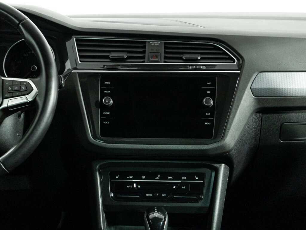 Купить Volkswagen Tiguan, 2021, 71 897 км.. Фото: #13