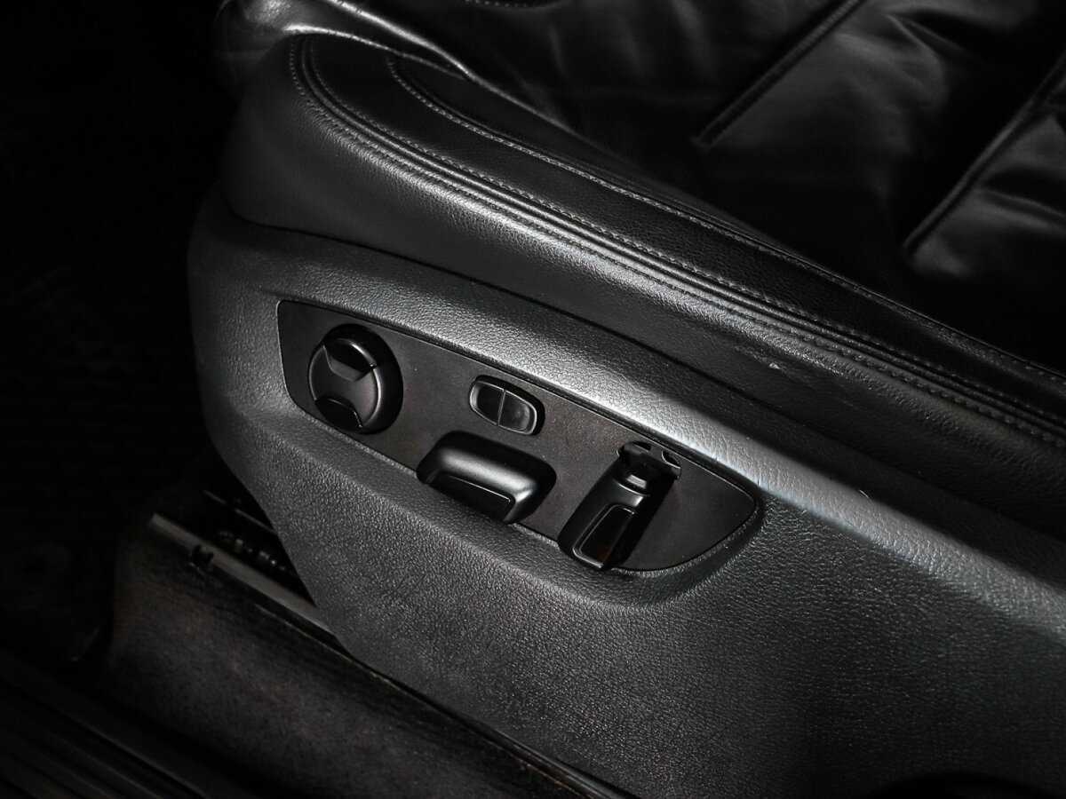 Купить Volkswagen Touareg, 2012, 138 765 км.. Фото: #9