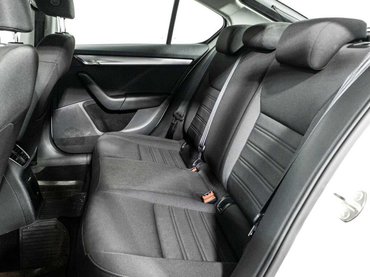 Купить Шкода Октавия, 2020, 106 517 км.. Фото: #9