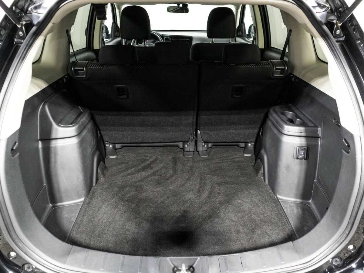 Купить Митсубиши Оутлэндер, 2018, 122 146 км.. Фото: #14