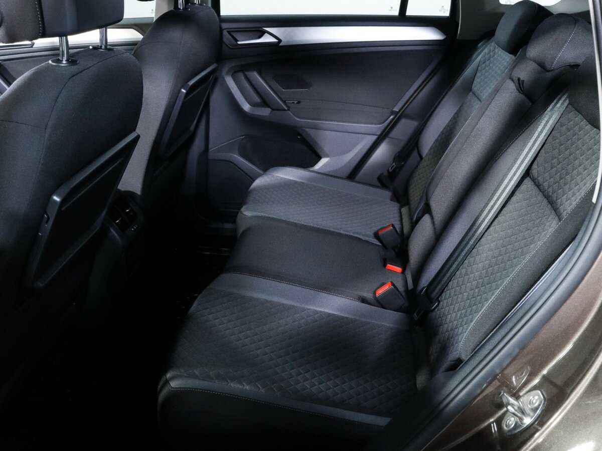 Купить Volkswagen Tiguan, 2020, 76 943 км.. Фото: #6