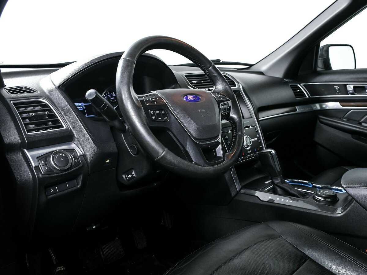 Купить Ford Explorer, 2016, 124 598 км.. Фото: #9