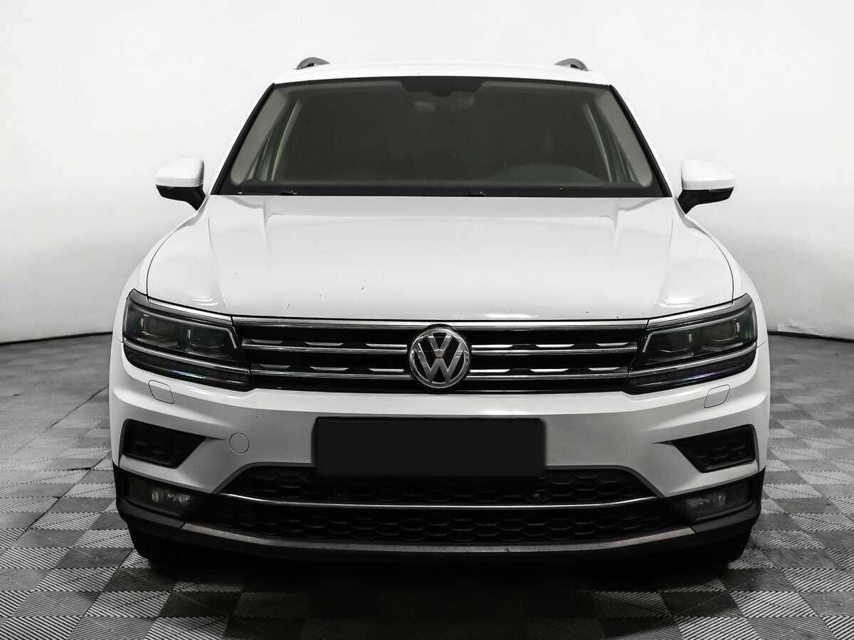 Купить Volkswagen Tiguan, 2018, 129 688 км.. Фото: #1