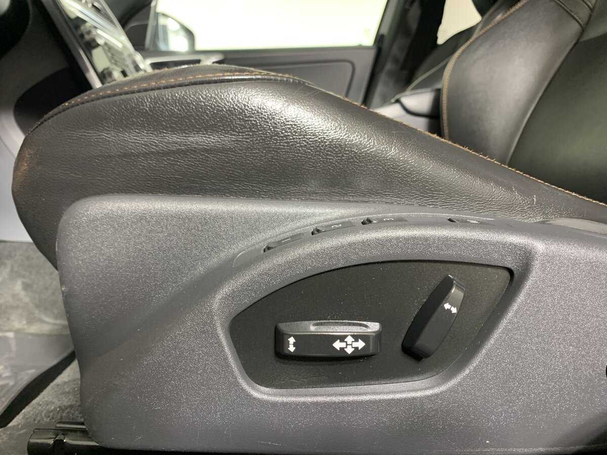 Купить Volvo XC60, 2016, 155 788 км.. Фото: #16