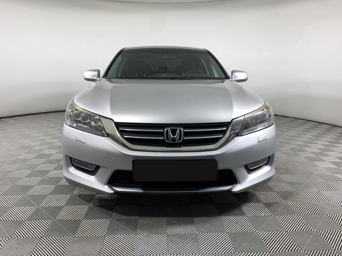 Купить Honda Accord, 2013, 117 473 км.. Фото: #1