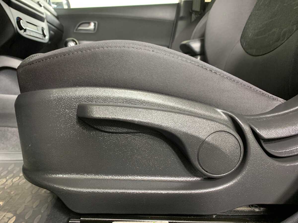 Купить Kia Rio, 2016, 53 000 км.. Фото: #13