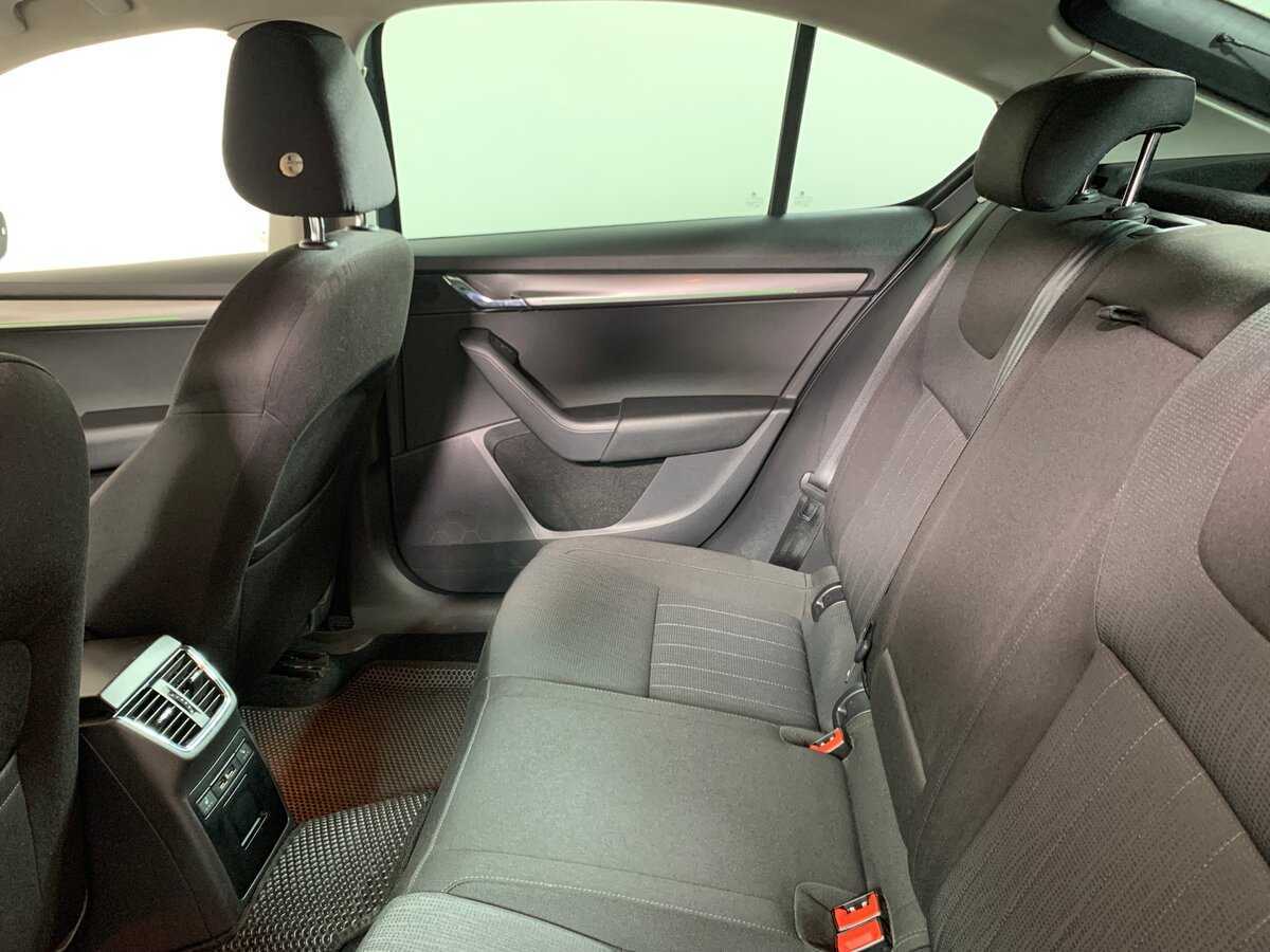 Купить Skoda Octavia, 2018, 336 600 км.. Фото: #18