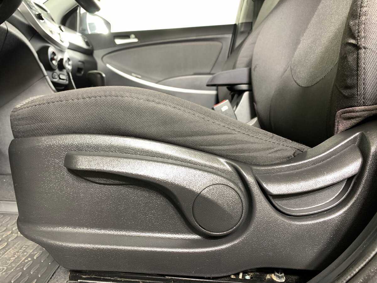 Купить Hyundai Solaris, 2012, 120 016 км.. Фото: #13