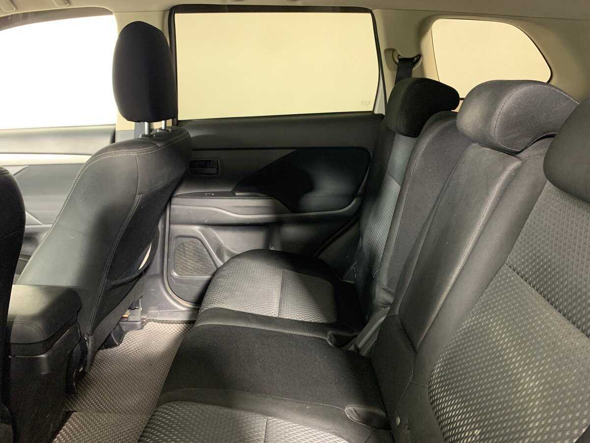 Купить Mitsubishi Outlander, 2017, 275 602 км.. Фото: #18
