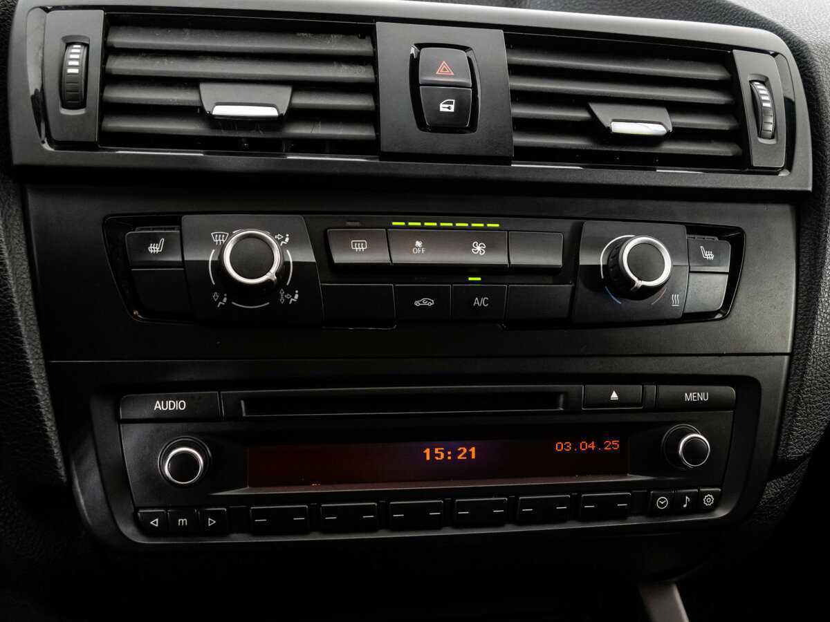 Купить БМВ 1 серии, 2013, 221 201 км.. Фото: #13