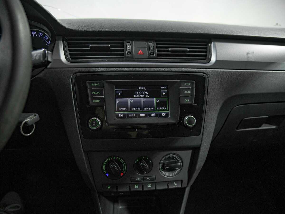 Купить Skoda Rapid, 2016, 207 264 км.. Фото: #8