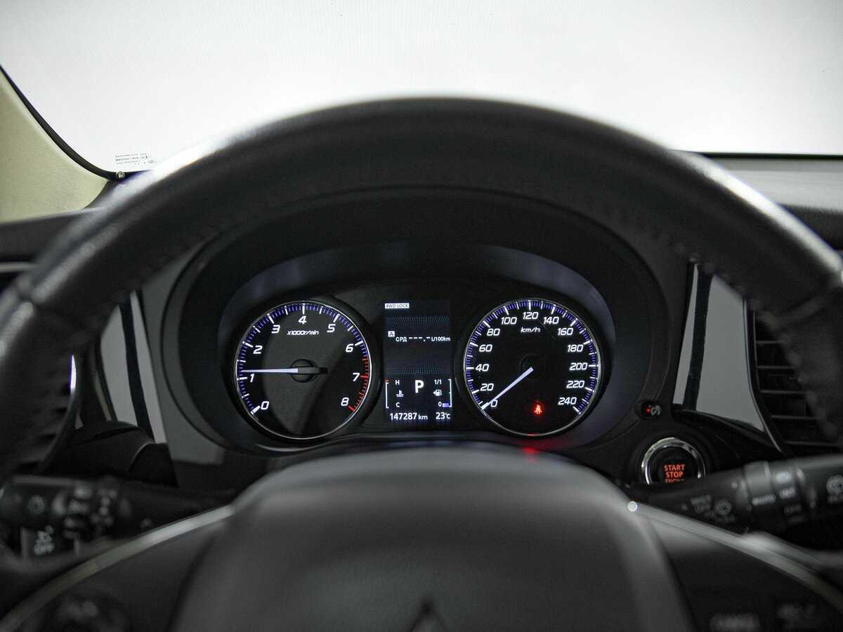 Купить Mitsubishi Outlander, 2018, 147 287 км.. Фото: #6