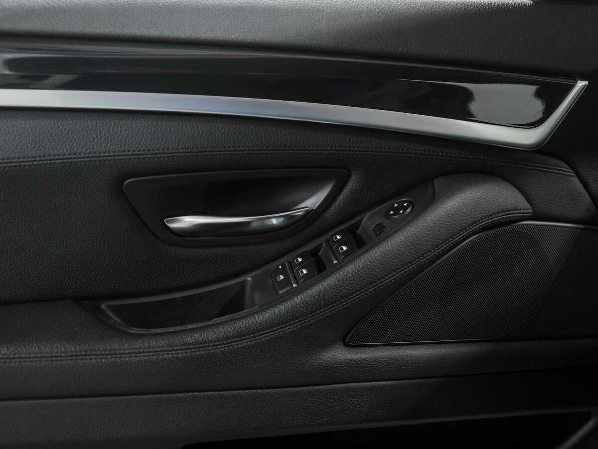 Купить BMW 5 серии, 2013, 213 136 км.. Фото: #11