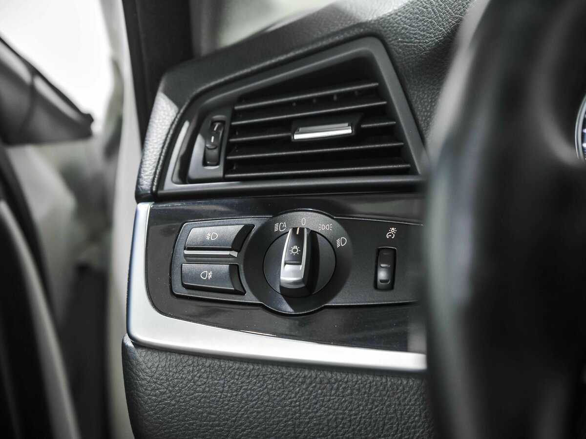 Купить BMW 5 серии, 2013, 213 136 км.. Фото: #12