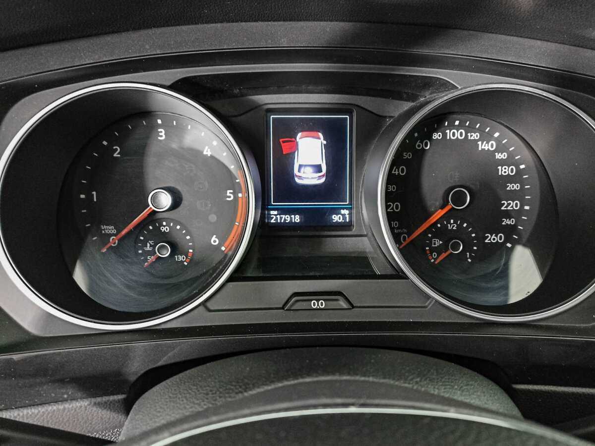 Купить Фольксваген Тигуан, 2018, 217 896 км.. Фото: #10