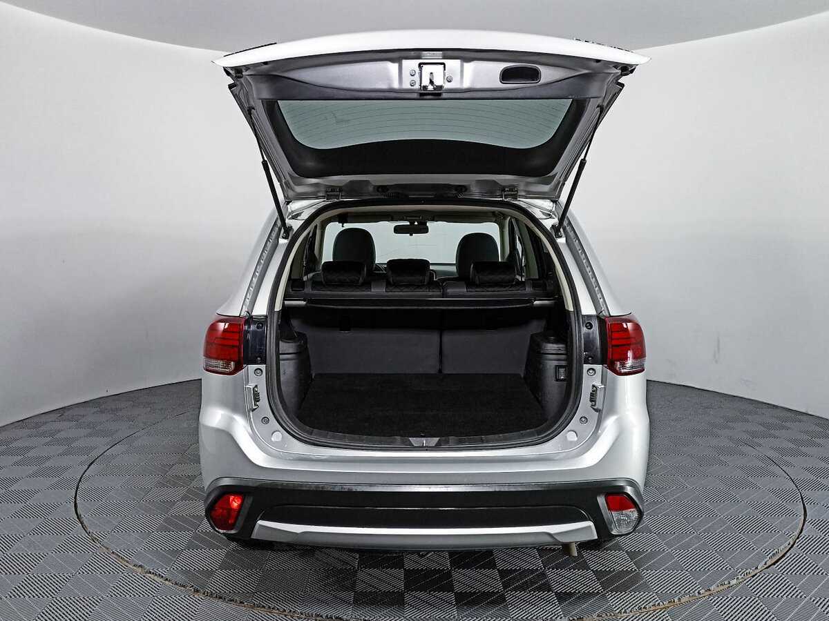 Купить Mitsubishi Outlander, 2018, 54 304 км.. Фото: #9