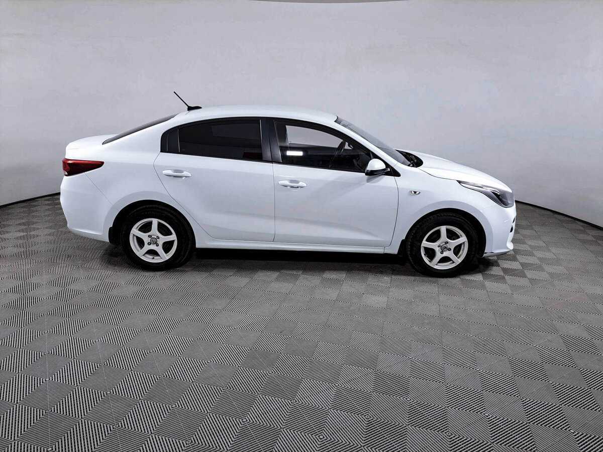 Купить Kia Rio, 2018, 124 511 км.. Фото: #3