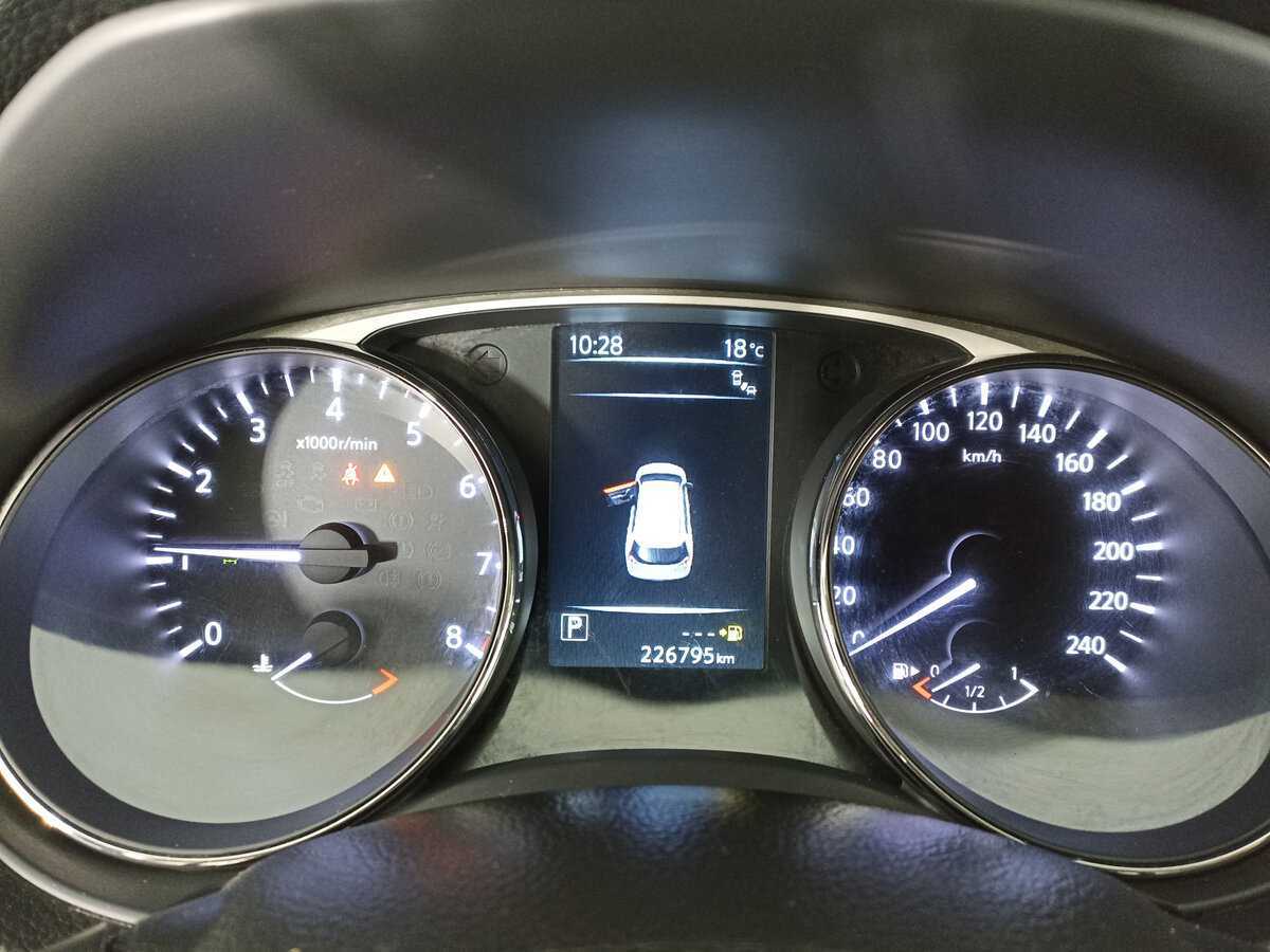 Купить Nissan X-Trail, 2015, 226 611 км.. Фото: #12