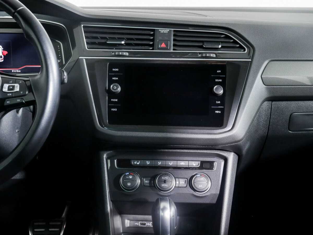 Купить Volkswagen Tiguan, 2020, 81 700 км.. Фото: #9